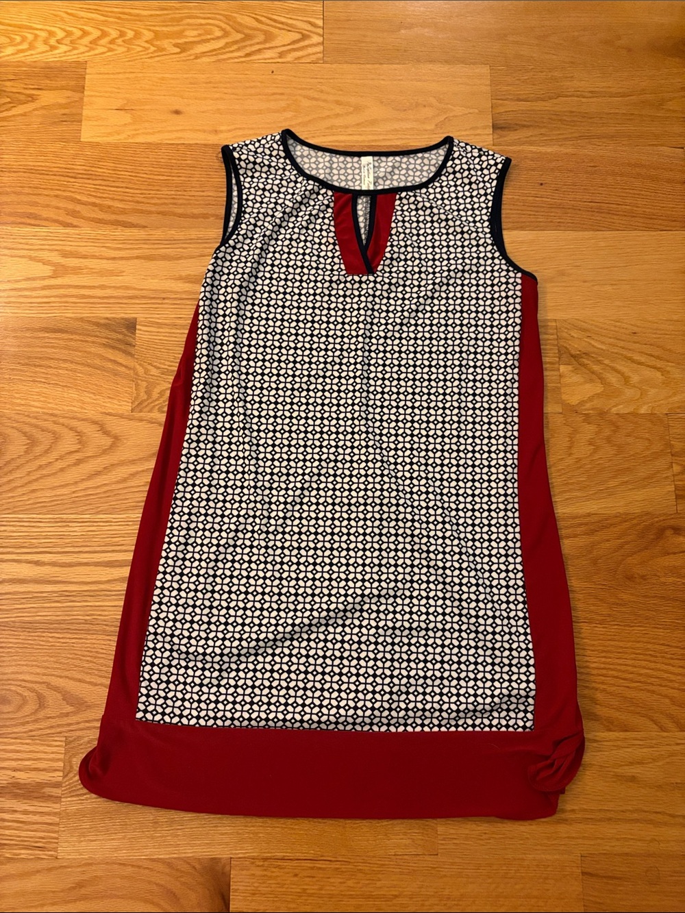 PerSeption Concept Black-and-White Geometric Front with Red Sides Midi Dress